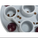 Կատուների ինտերակտիվ խաղալիք խորշերով և գնդիկավոր կափարիչներով